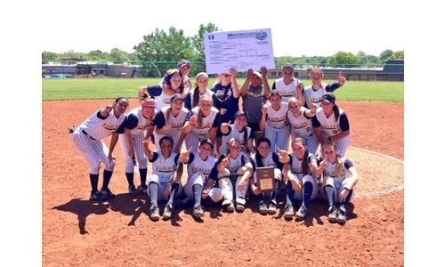 Highland Softball Team Heading Back to NJCAA DII National Tournament