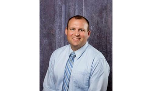 Falls City names new boys Head Basketball Coach