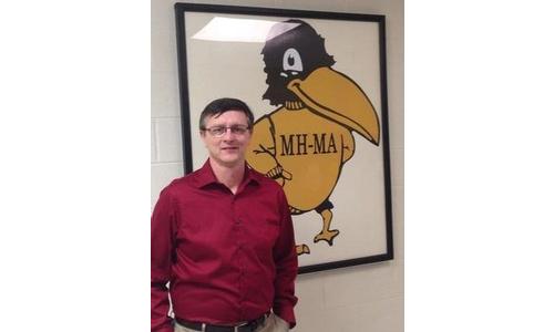 Maur Hill Mount Academy girls coach Brad Kunecke picks up 300th career coaching victory as Ravens sweep McLouth