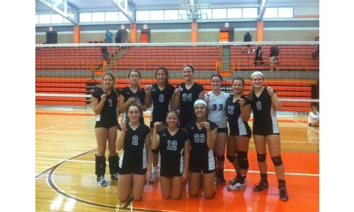 Royal Valley Volleyball Snags Third Place at Abilene Volleyball Invite