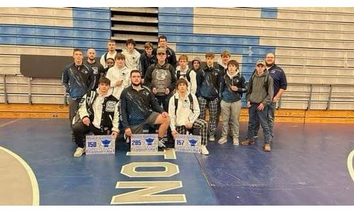 Sabetha Wins Sadowski Wrestling Tourney in Holton
