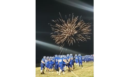 Holton Explodes on Offense to Beat Wamego and Win District Title