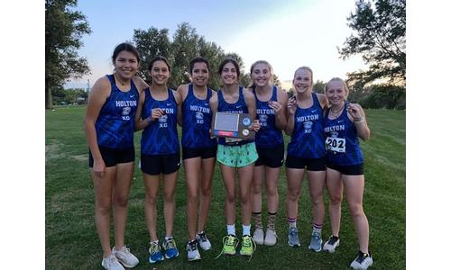 Holton Girls and Hiawatha Boys Win CC Meet