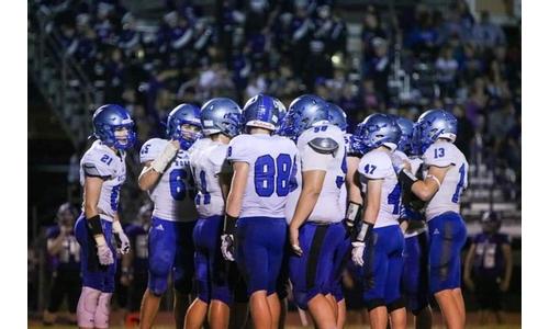 Holton Hosts Girard in Undefeated 3A Sectional Matchup
