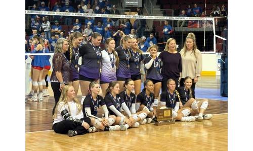 The Valley Heights Mustangs Battle Tough But Lose in State Title to Undefeated Ellinwood