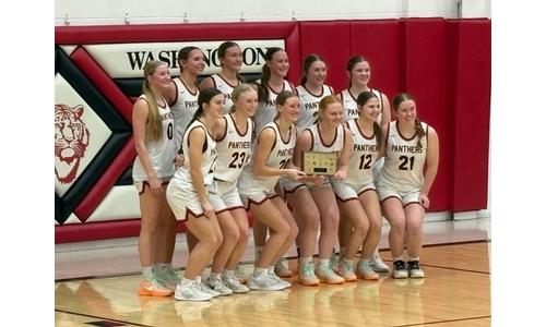Centralia’s Defense Continues to Reign Supreme in Girls’ TVL Tournament Championship Over Linn