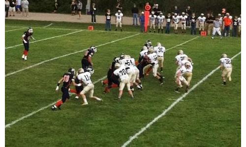 Last second touchdown gives Doniphan West first victory over Maur Hill Mount Academy