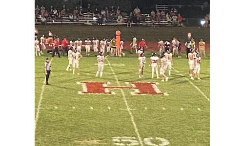 Jefferson West picks up thrilling win at Hiawatha