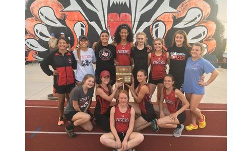 Jeff West Girls Win 4A Track Regional Leading Area Qualifiers for State