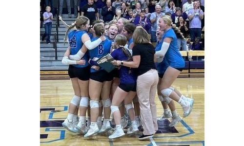 Nemaha Central Volleyball Secures Spot in 3A State Tournament