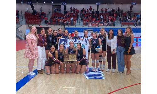 Silver Lake Completes Record Breaking Season With a State Championship