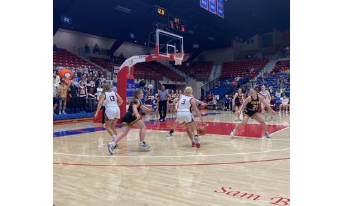 Silver Lake Girls Dominate Haven to Advance to 3A Semifinals