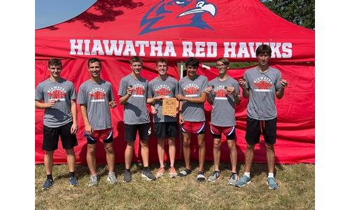 Hiawatha Boys Cross Country with a First Place Finish at Silver Lake