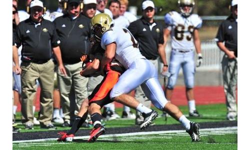 Falls City Grad Named Academic All American