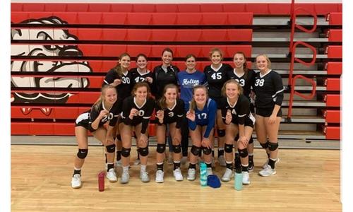 Holton Volleyball Takes Third at Rossville Invitational