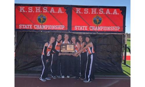 Doniphan West Girls Win State Cross Country Title to Lead Area Finishers